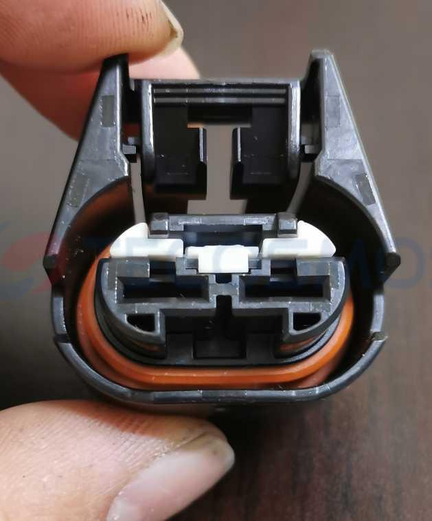 Car Connector For Fan 2pin CT2-0221M-3