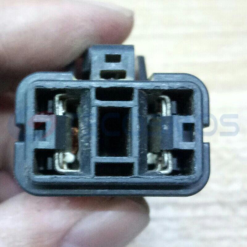 Car Connector For GAC Trumpchi blower resistor plug For land rover air pump plug 2pin CT2-0258M