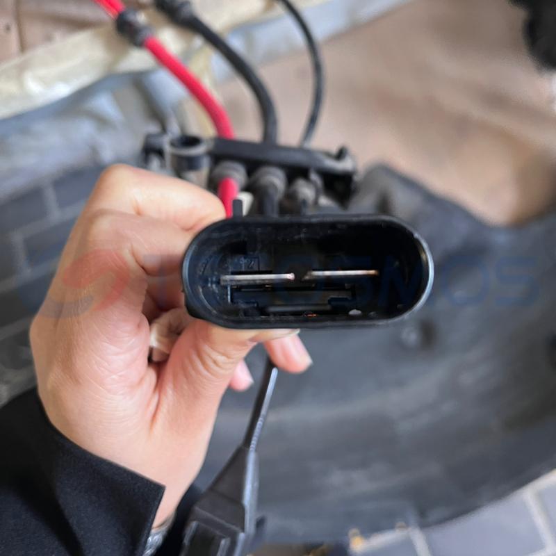 Car Connector For Power assisted pump For bmw steering wheel A2185400181KZ 2pin CT2-0321G