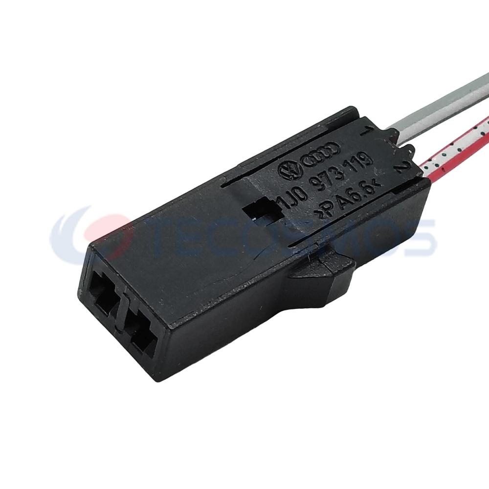 Car Connector For 1J0973119 For volkswagen Makeup Mirror For seat Fuel Tank Cap Lock 2pin CT2-0390M