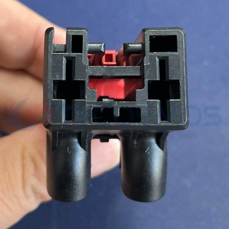 Car Connector For Volkswagen For audi 5Q0972752 can be rewired with 1-0047 2 Pins CT2-0440M