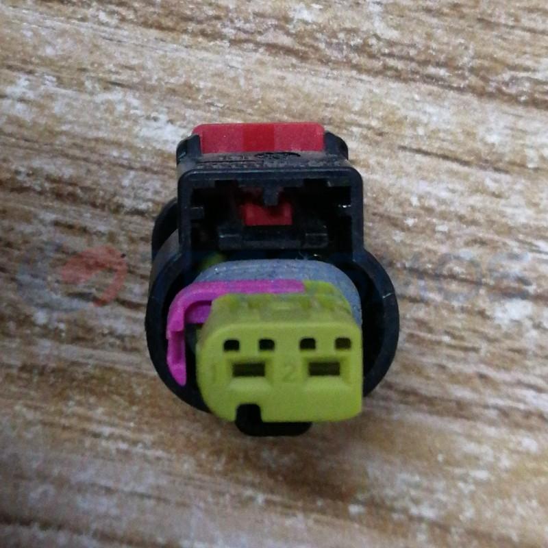 Car Connector For Volkswagen For audi 4K0937702B 2pin CT2-0480M-1