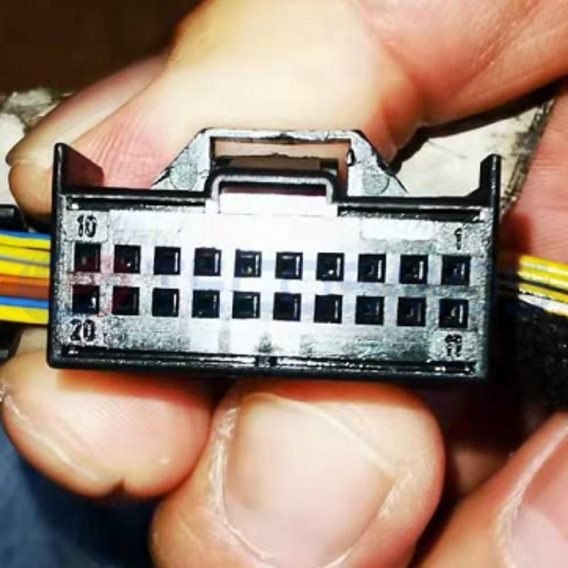 Car Connector For 8E0972420A For volkswagen For audi 20 Pin CT20-0009M-4