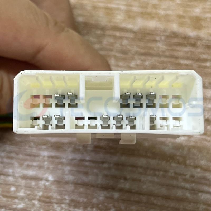 Car Connector For BYD For geely For seat Module Plug 174952-1 DJ7201-1 8 20 Pin CT20-0017G