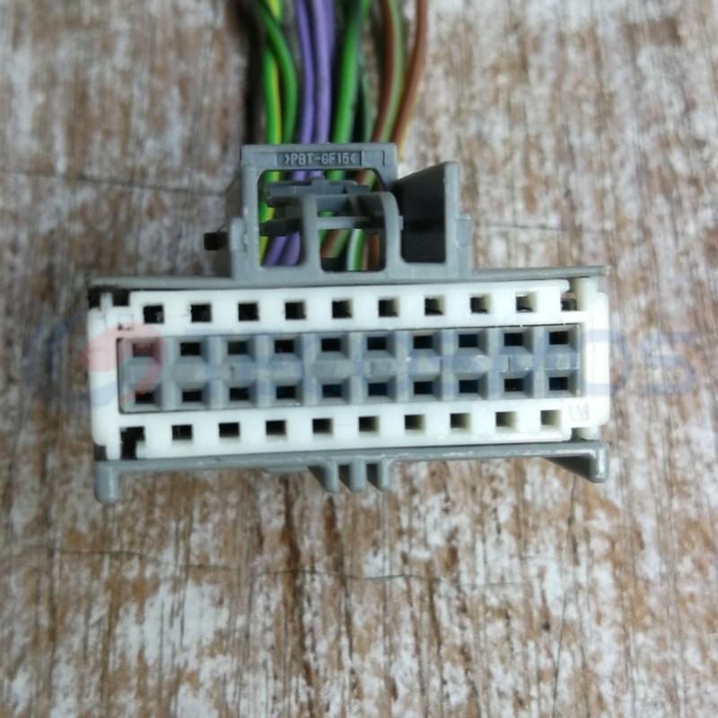 Car Connector For 20 pin plug CT20-0025M-2