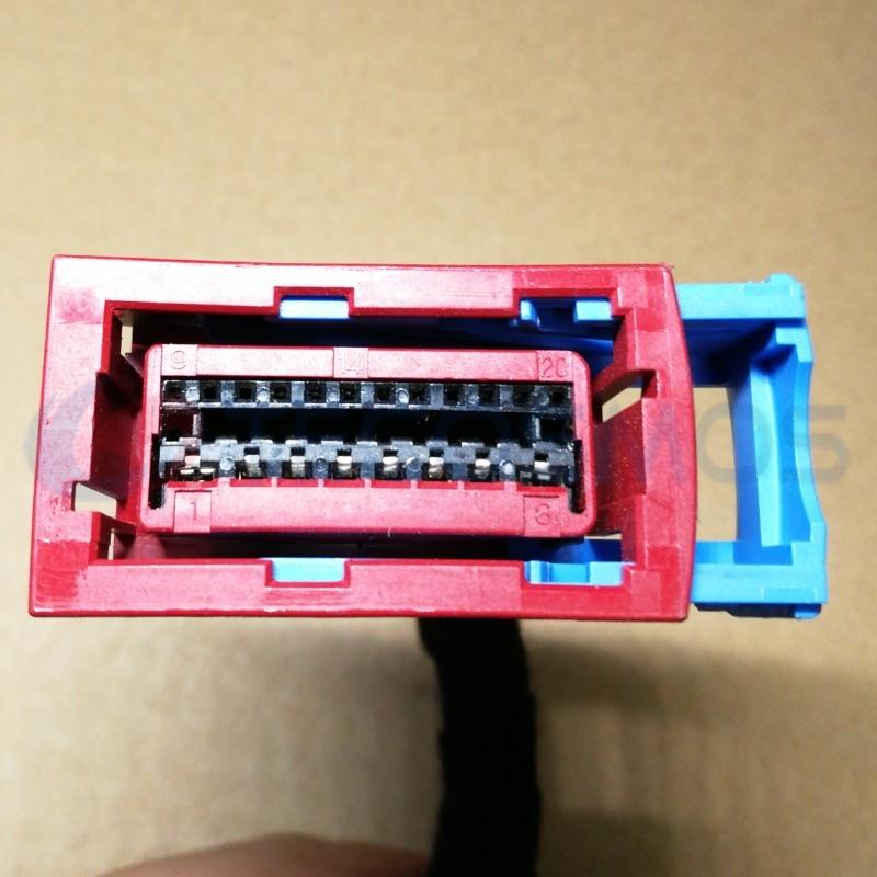 Car Connector For Peugeot Red 20 Pins CT20-0029M
