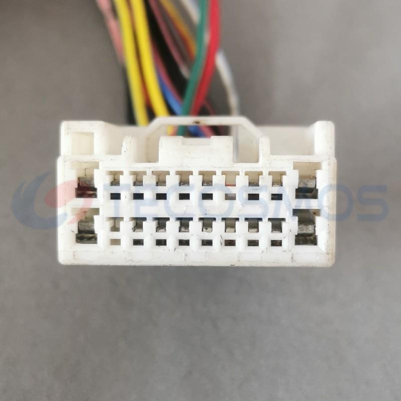 Car Connector For 20 white Pins CT20-0032M-2