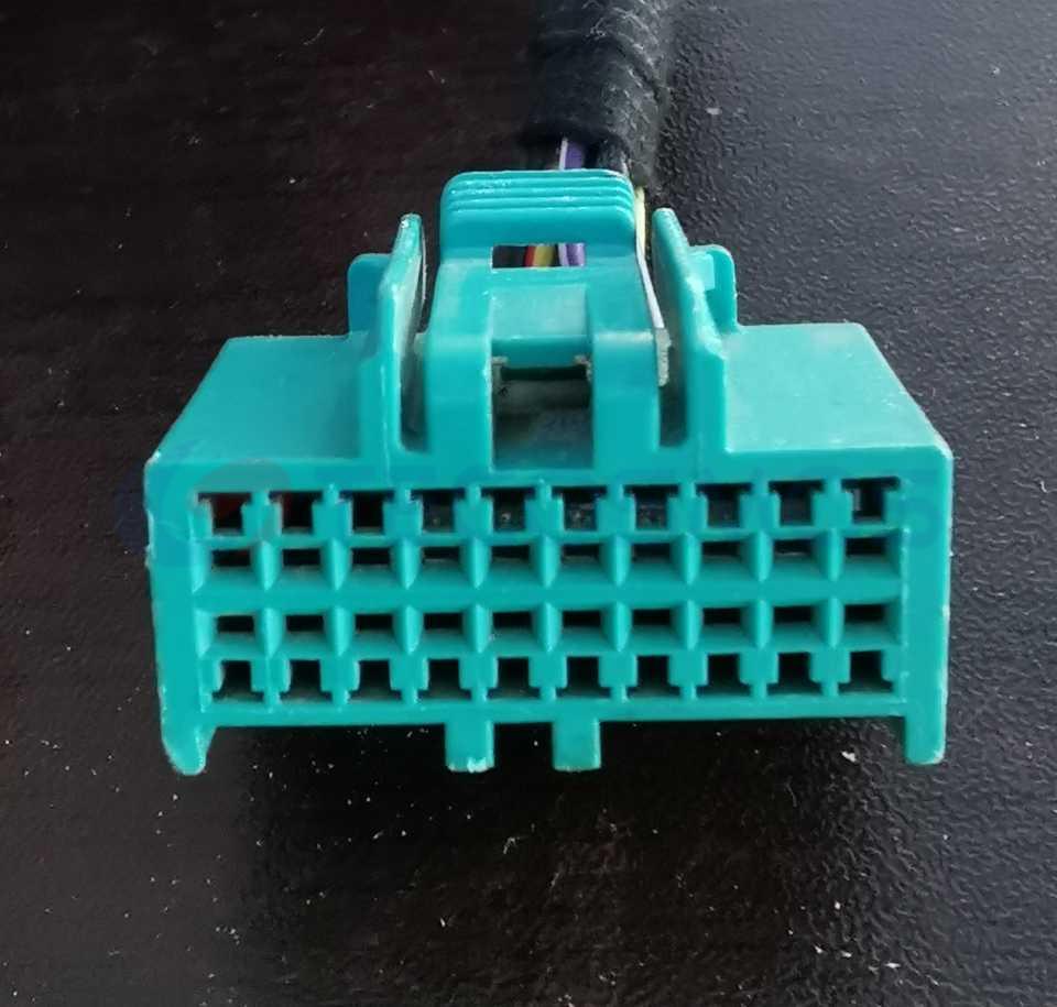 Car Connector For Buick Green 20 Pins CT20-0037M-6