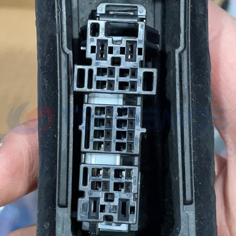 Car Connector For 20 pin plug CT20-0055M