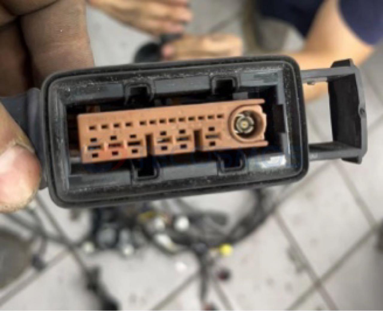 Car Connector For 20 pin plug CT20-0083M