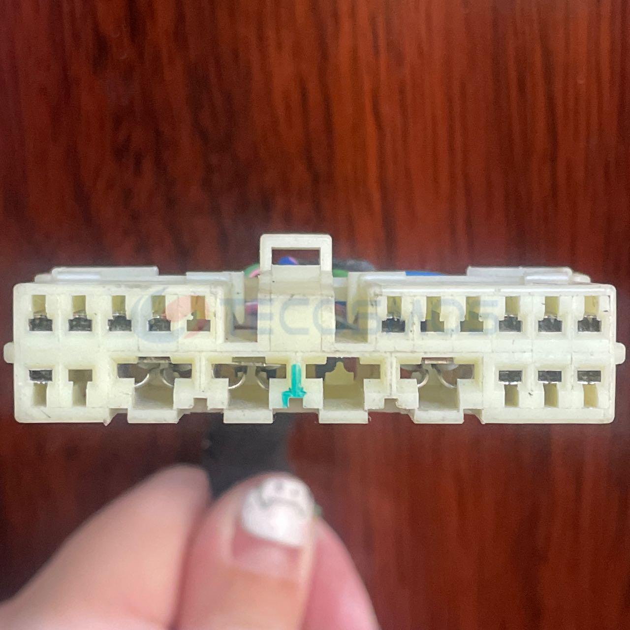 Car Connector For 20 pin plug CT20-0084M