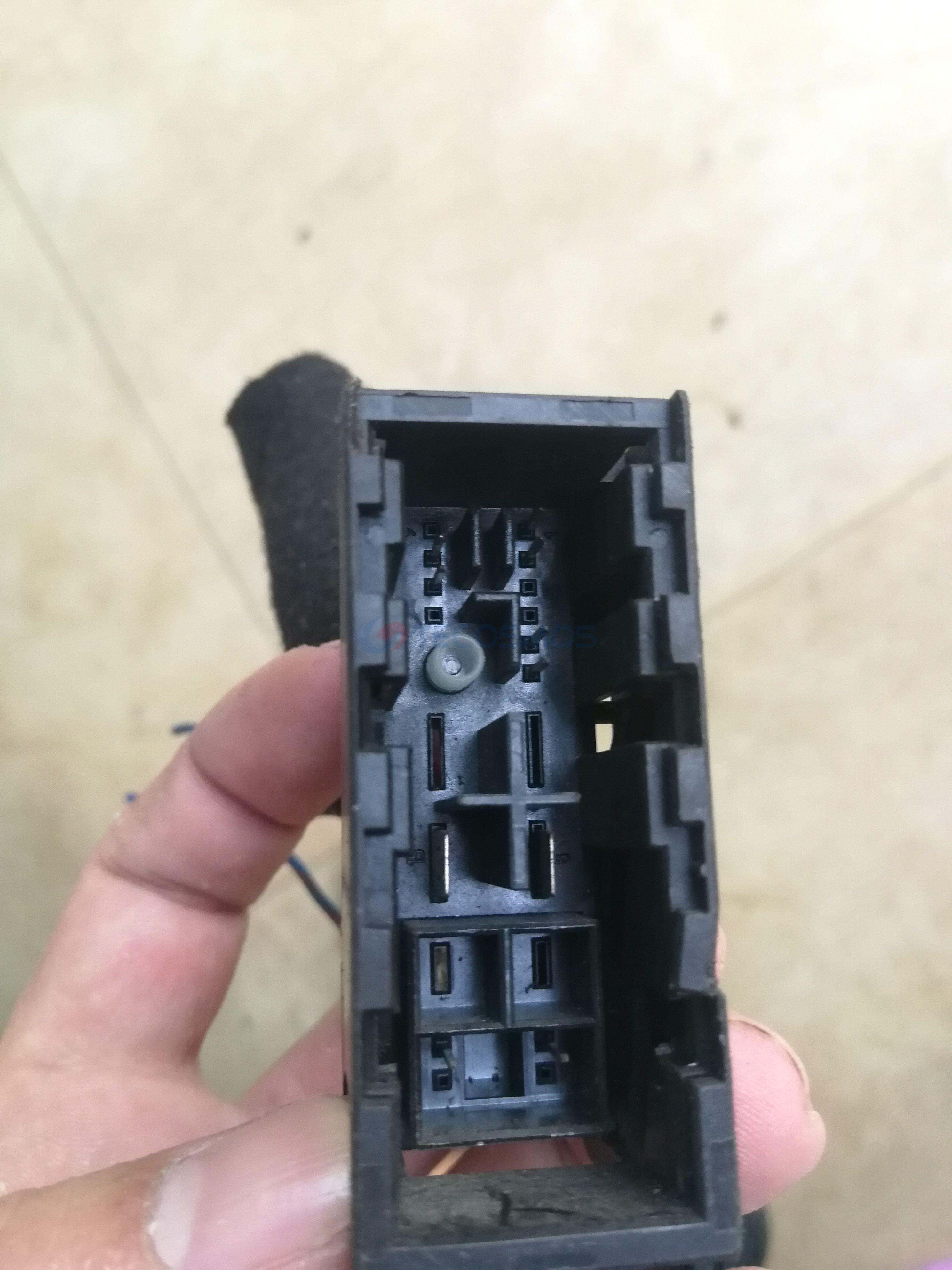 Car Connector For BMW door plug 21 pin CT21-0005G