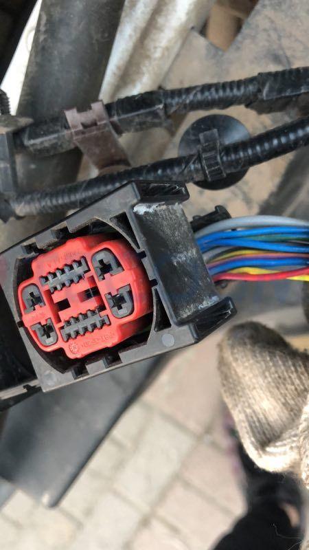 Car Connector For Land Rover headlight module plug 22 pin CT22-0007M