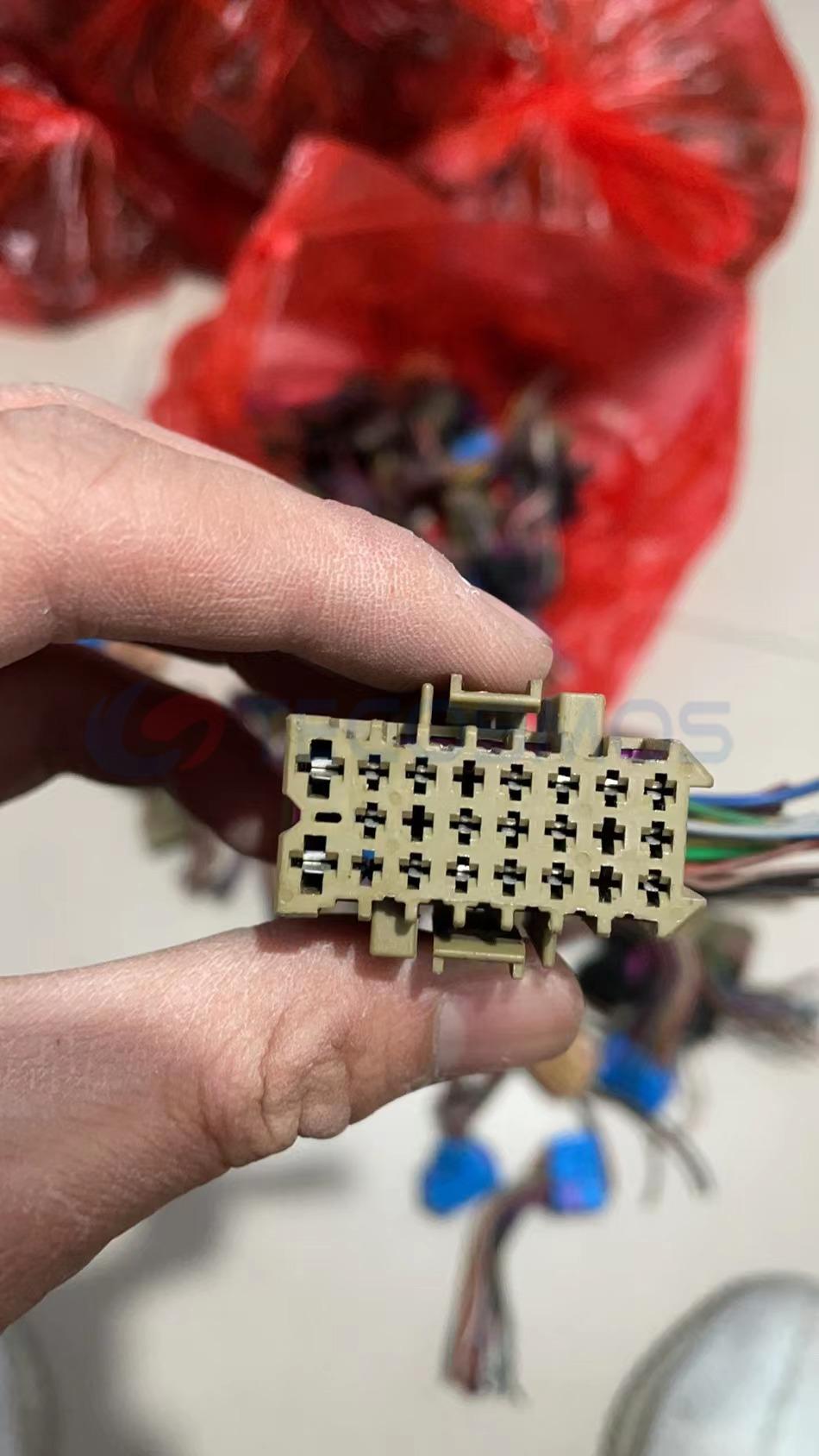 Car Connector For Popular computer board plug apricot 23 pin CT23-0001M-3