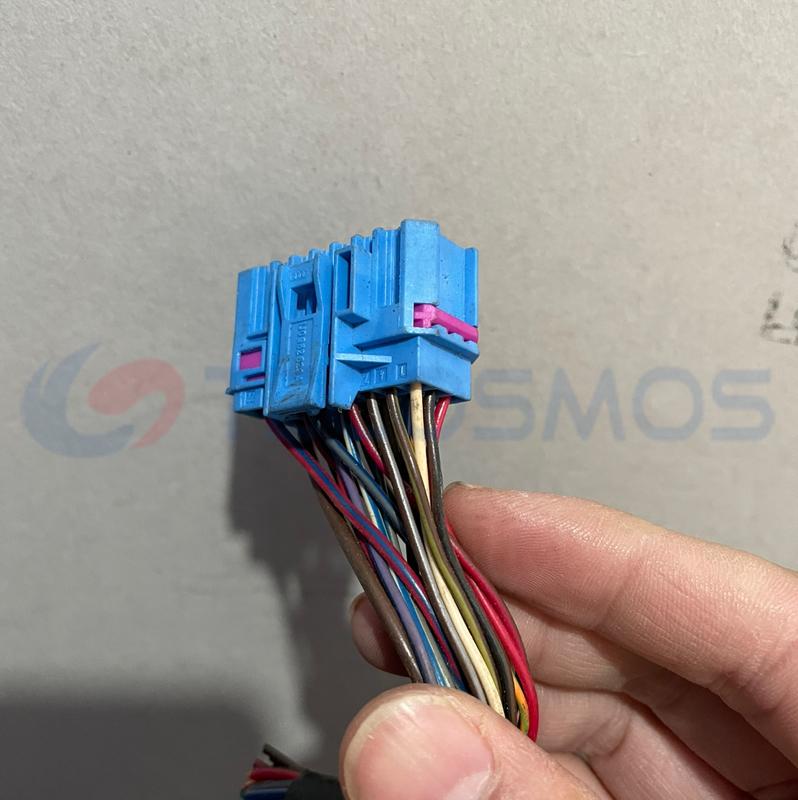 Car Connector For Volkswagen computer board plug blue 23 pin CT23-0001M-4