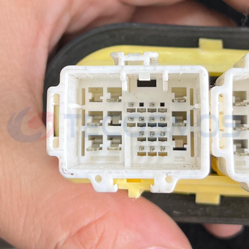 Car Connector For Toyota plug For great wall door 41P male plug with 23 pins CT23-0002G