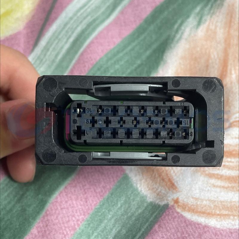 Car Connector For 23 pin plug CT23-0012M
