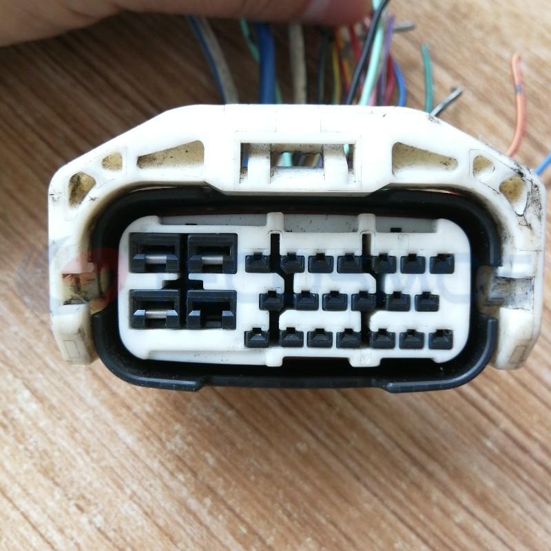 Car Connector For Toyota ABS pump plug 24 pin CT24-0006M