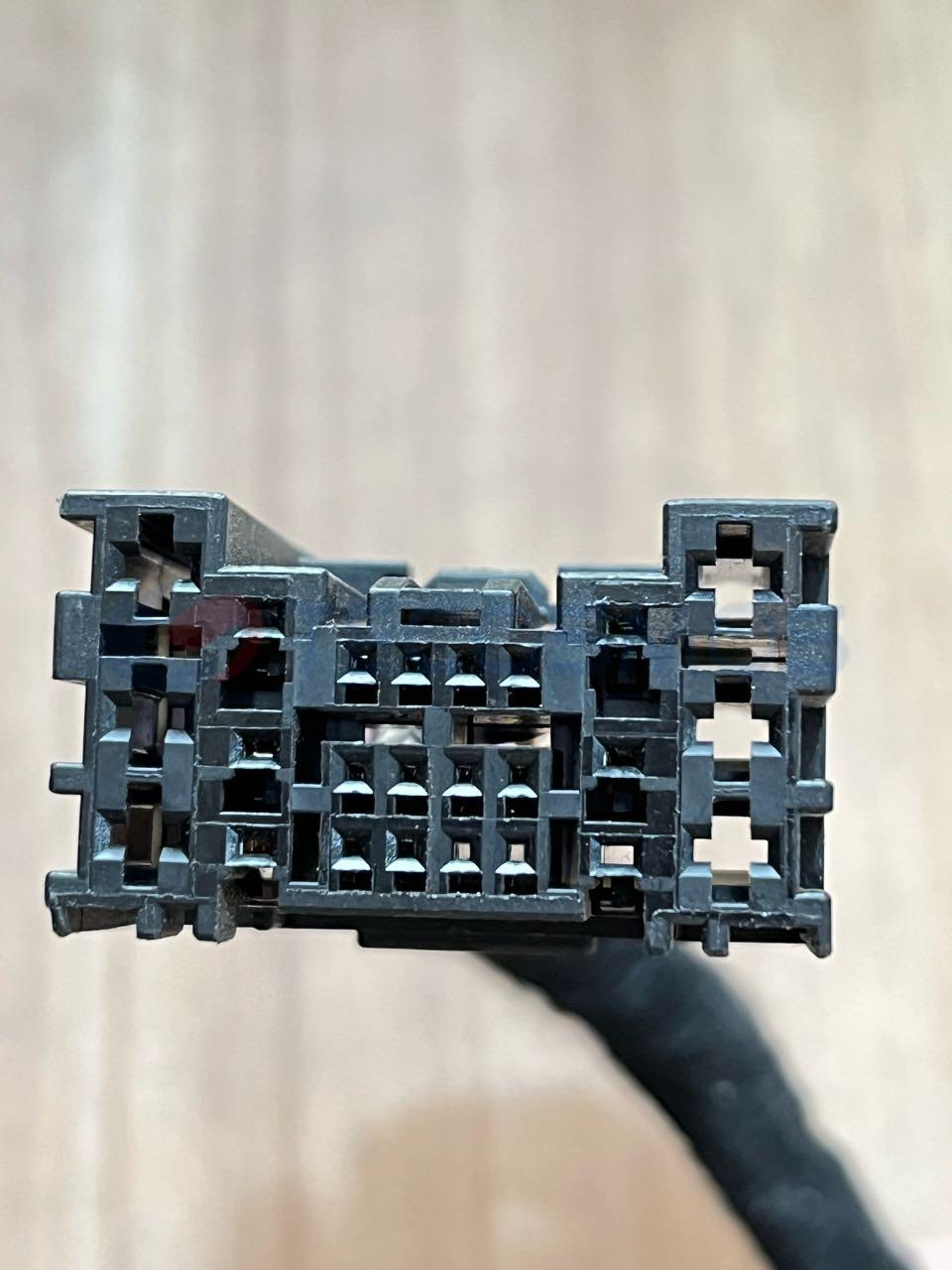 Car Connector For 24 pin plug CT24-0053M-1