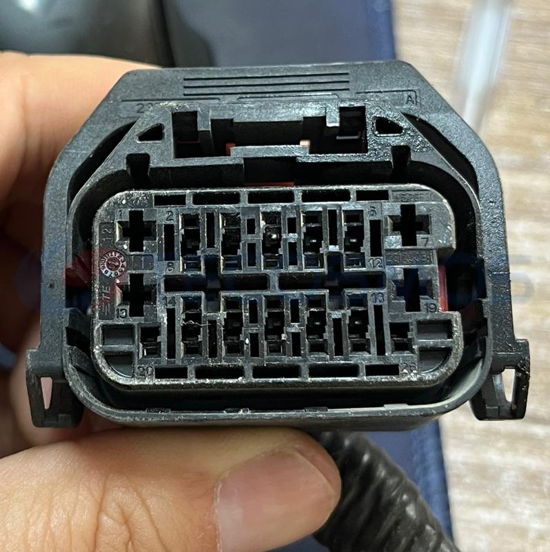 Car Connector For 26 pin plug for GAC electric vehicle CT26-0028M