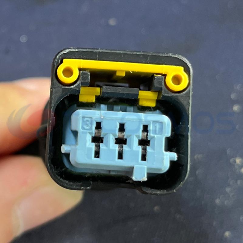 Car Connector For Blue 3pin CT3-0016M-7