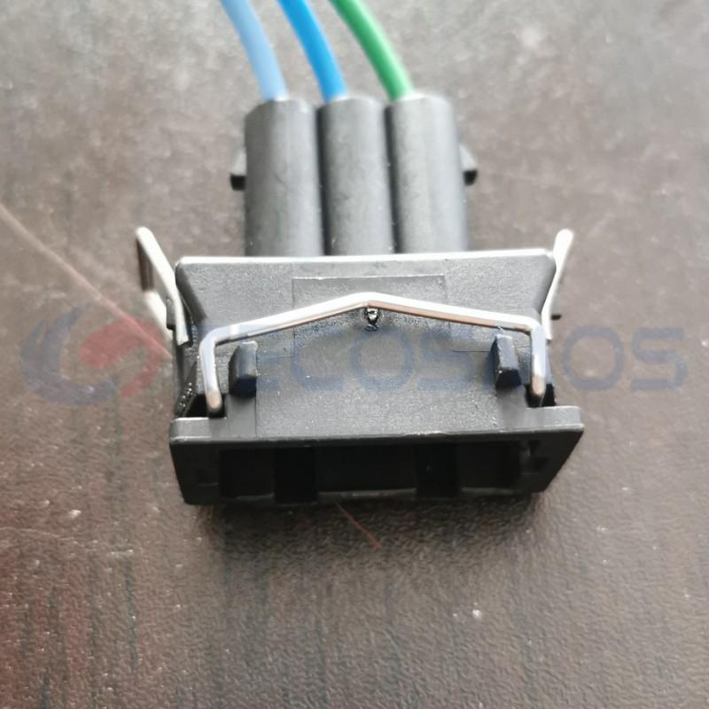 Car Connector For lower part has a narrow double slot distance of 3 Pins CT3-0024M-9