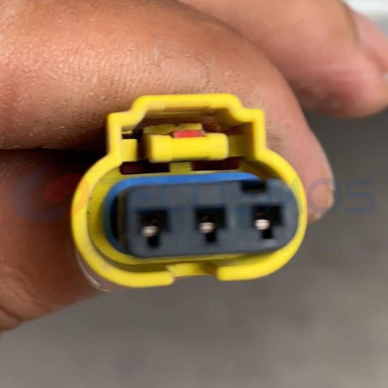 Car Connector For SAIC MG Radar Plug Yellow 3pin CT3-0037M-8