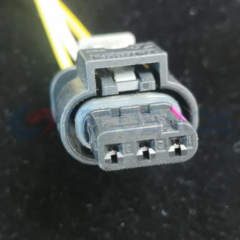 Car Connector For Volkswagen radar 4F0973703 3pin CT3-0037M