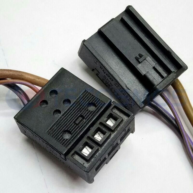 Car Connector For BMW taillight plug X5 3pin CT3-0052M