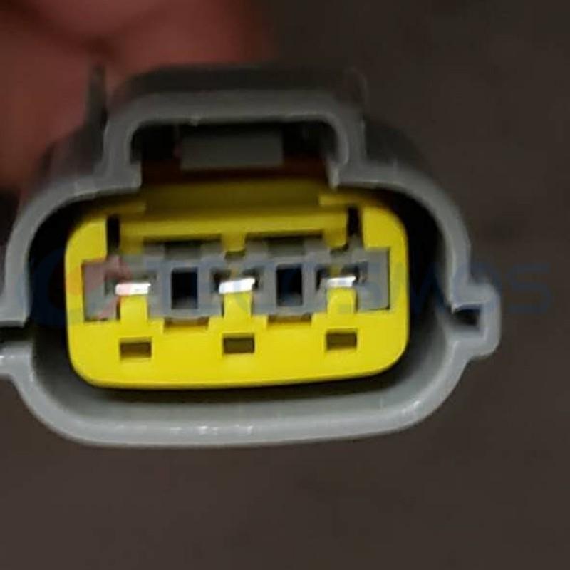 Car Connector For Mitsubishi 3pin CT3-0076M-2