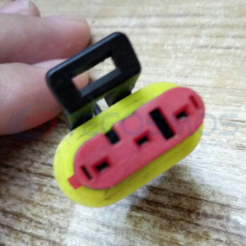 Car Connector For Delphi two coil plug male plug 3pin CT3-0106G