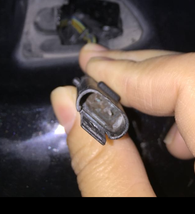 Car Connector For Mercedes Benz door handle uses 3-0044 male and female instead of 3 Pins CT3-0138G