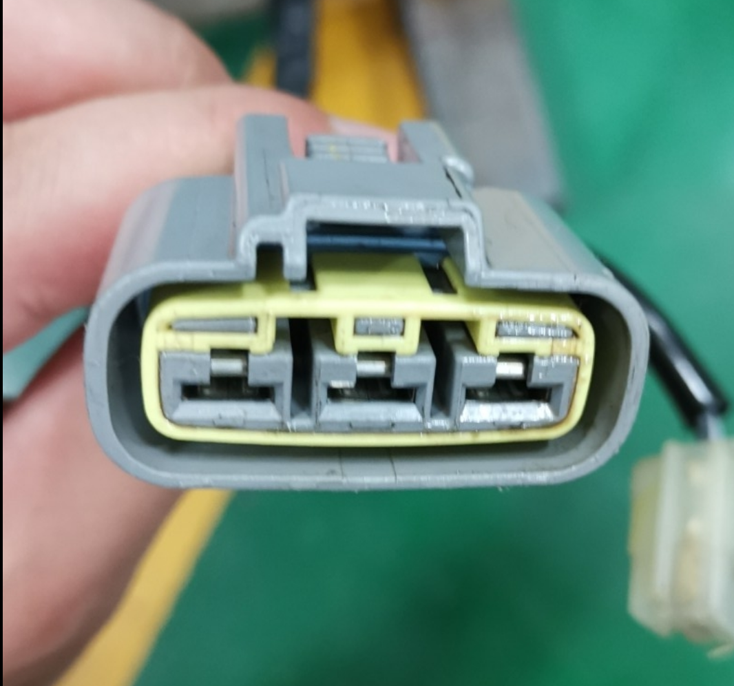 Car Connector For Yamaha MT07 engine plug 3pin CT3-0182M