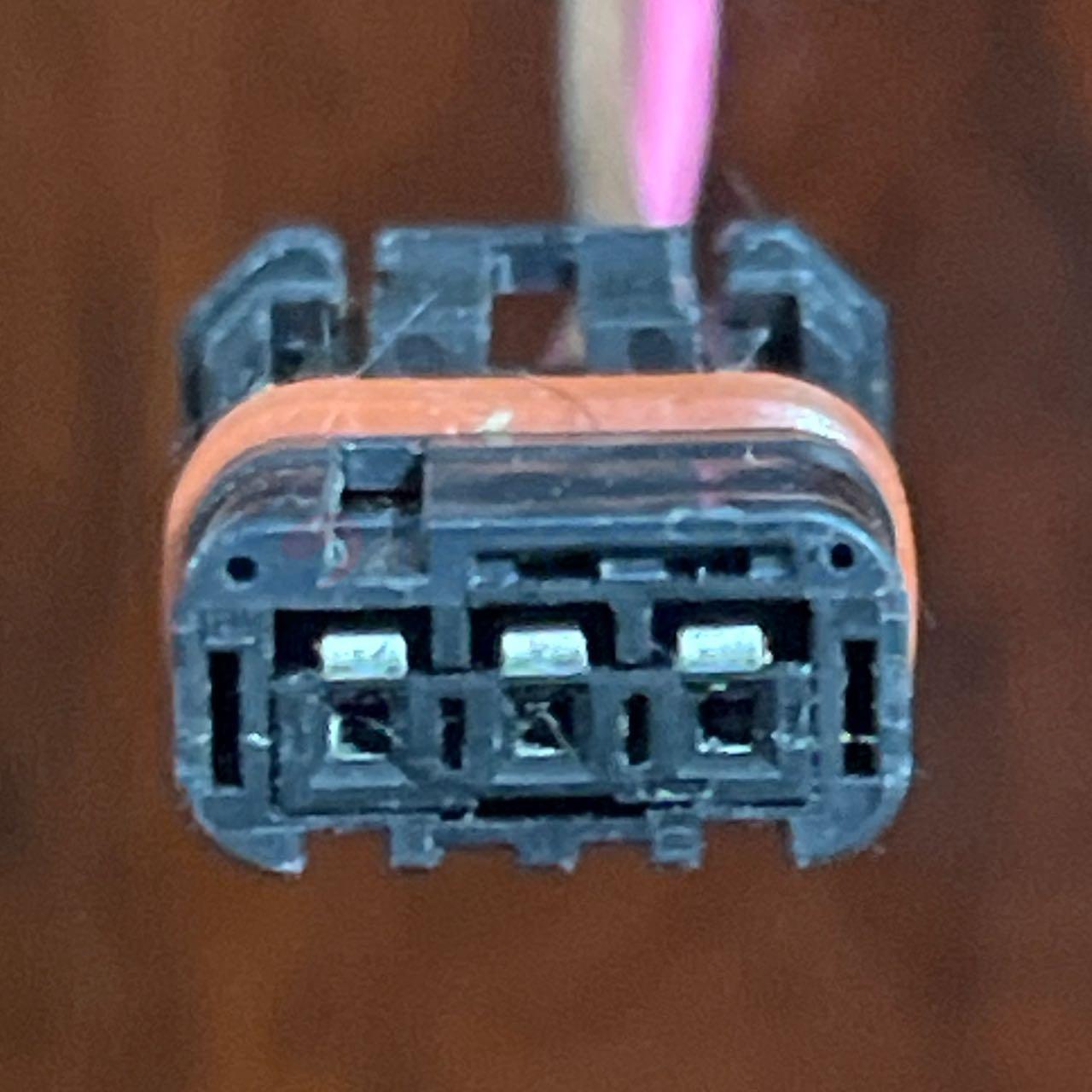 Car Connector For 3pin plug CT3-0246M