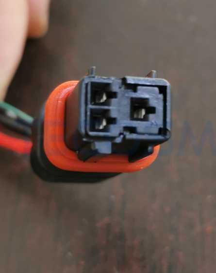 Car Connector For Product Name Water Temperature DJ7037B-1 5-21J 3 Pins CT3-0249M