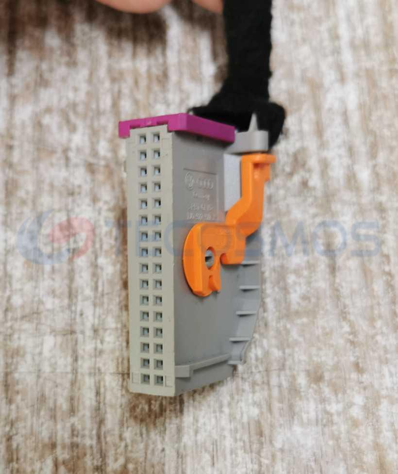 Car Connector For Volkswagen For audi 32 pin CT32-0001M-7