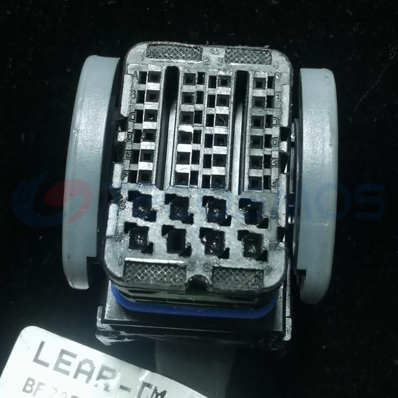 Car Connector For Computer board plug black 32 pin CT32-0007M-1