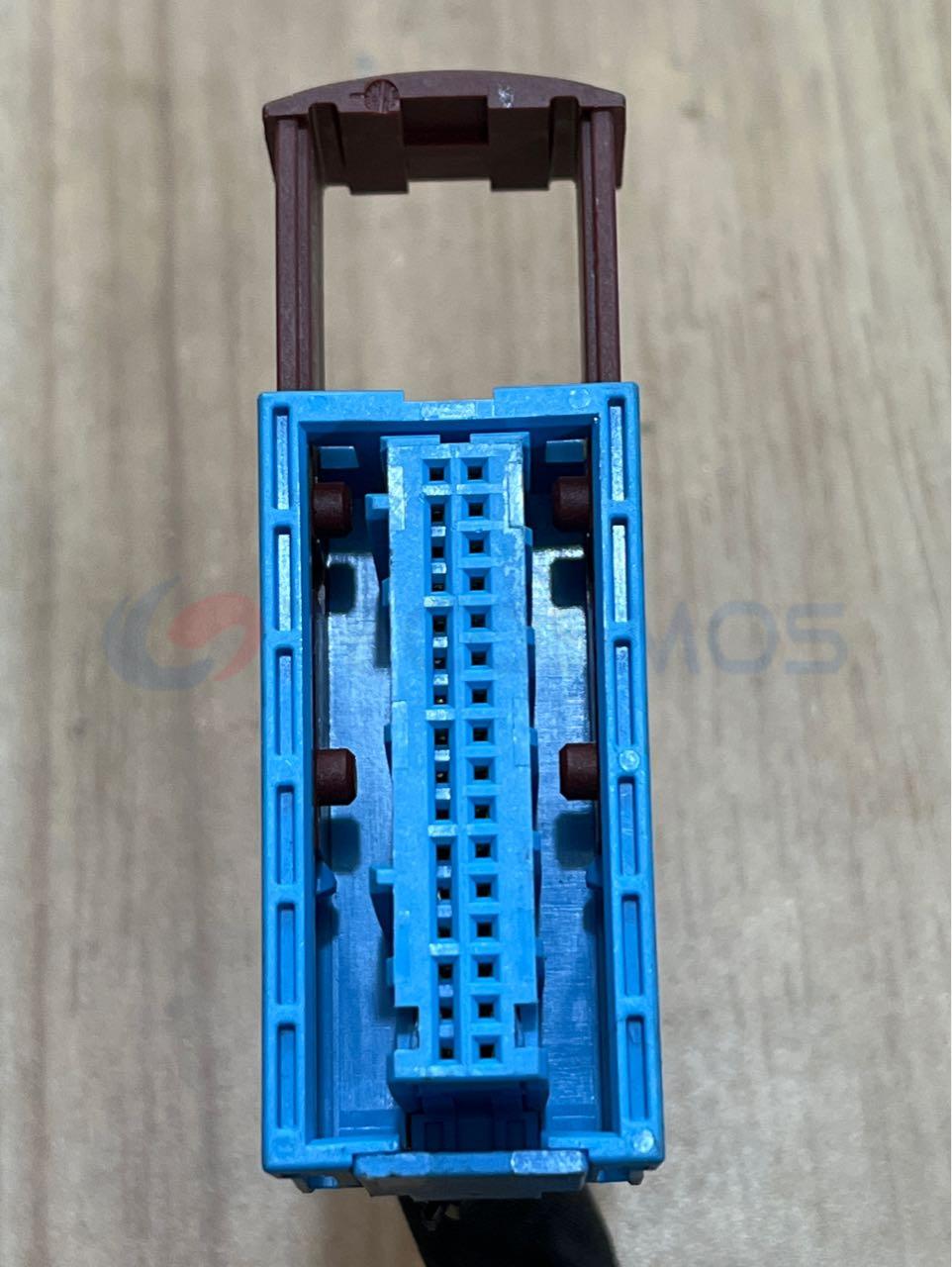 Car Connector For Plug 1355541-2 1355542-2 32 pin CT32-0032M