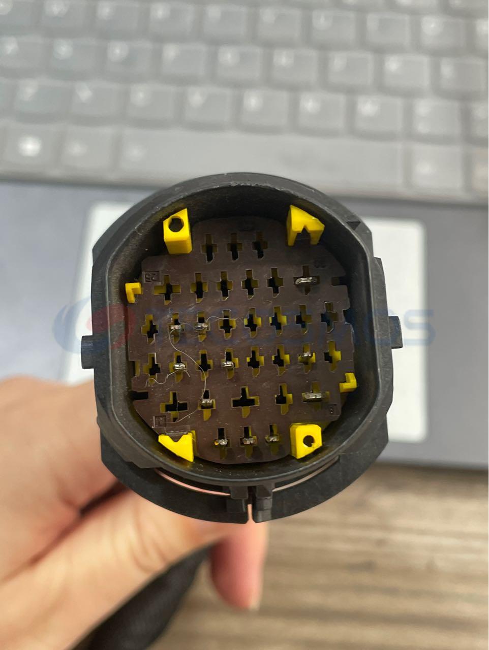 Car Connector For Porsche plug 34 pin CT34-0006G