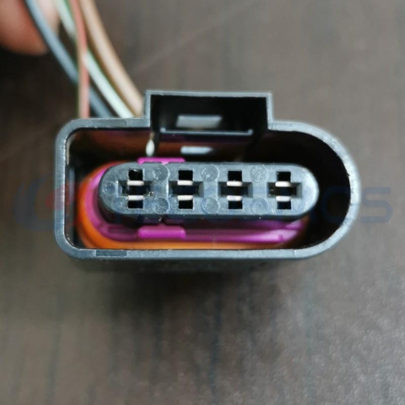 Car Connector For 4B0973724 Magotan 1 8T 05 For audi A6L C62 0T 4pin CT4-0034M-3
