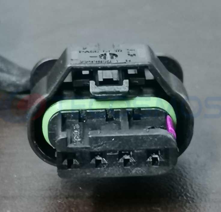 Car Connector For Wide slot 4pin CT4-0048M-6