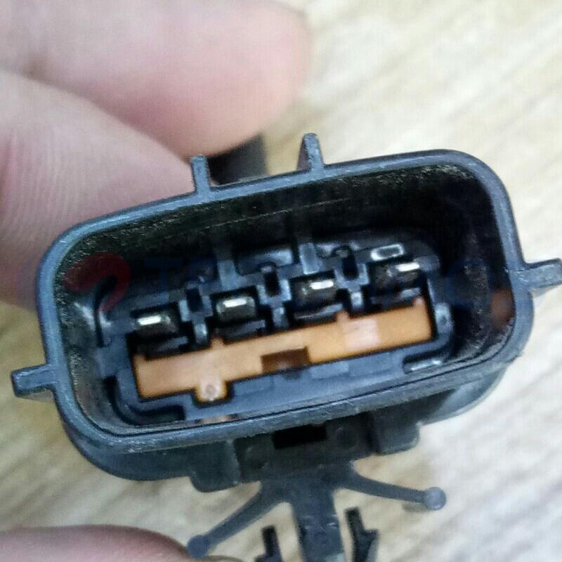 Car Connector For Nissan Teana generator plug male 4pin CT4-0052G