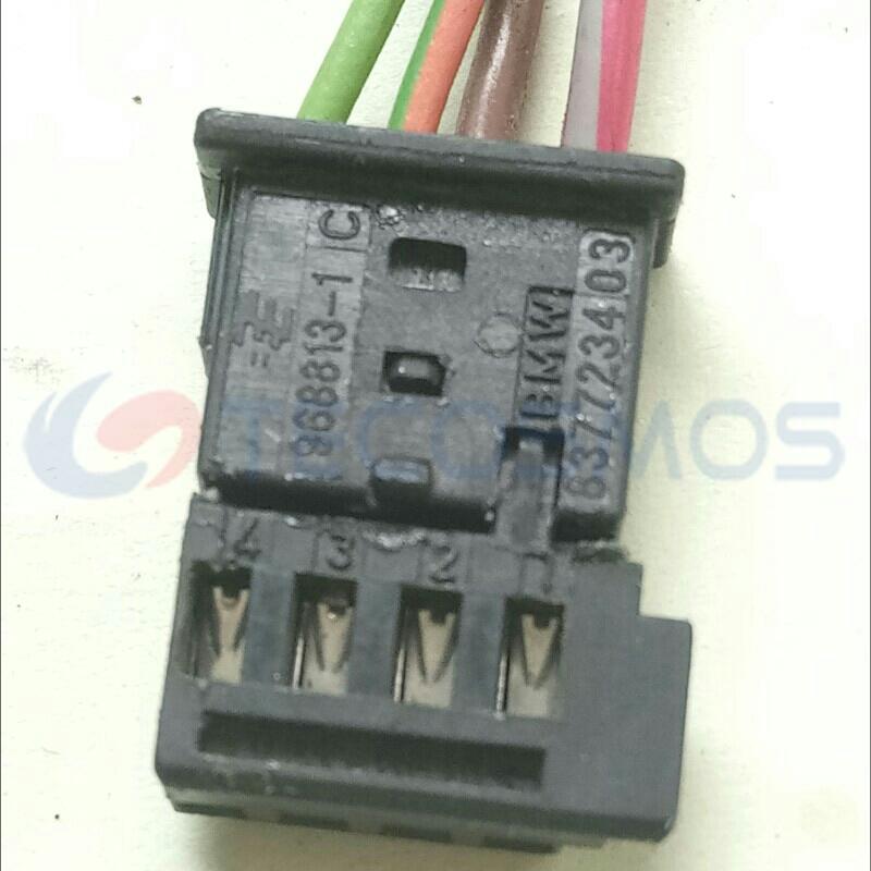 Car Connector For BMW taillights 8377234-03 For Mercedes A0285458428 4pin CT4-0060M