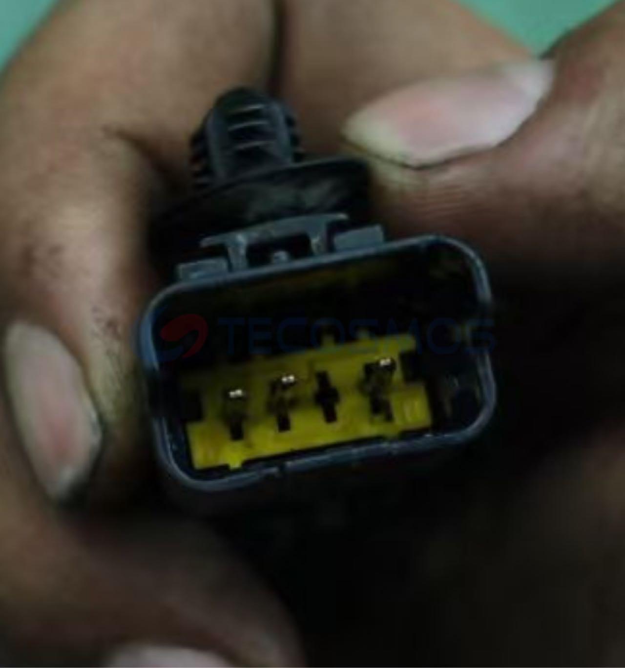 Car Connector For Peugeot gasoline pump plug For nissan tail light plug 4pin CT4-0063G