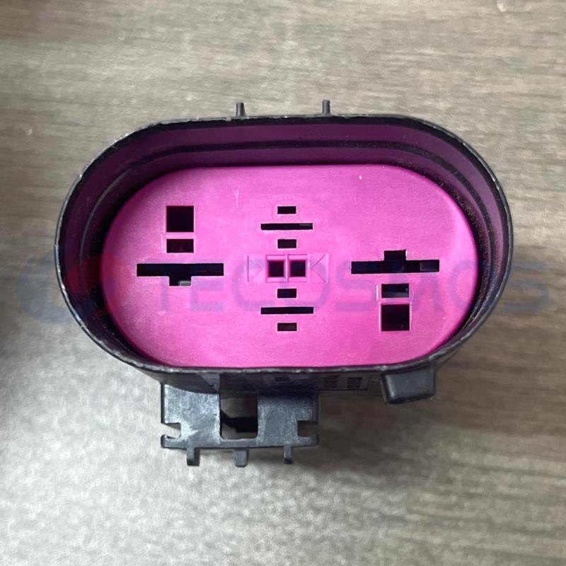 Car Connector For Electronic fan male plug For buick 4pin CT4-0079G-1