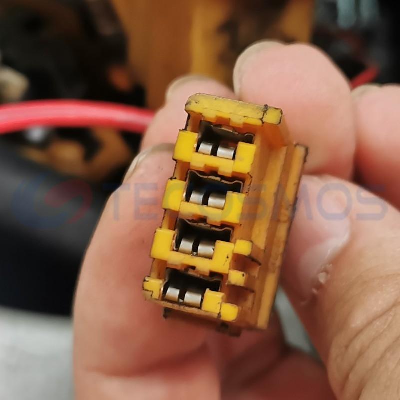 Car Connector For Mercedes Benz gasoline pump plug 4pin CT4-0090M-1