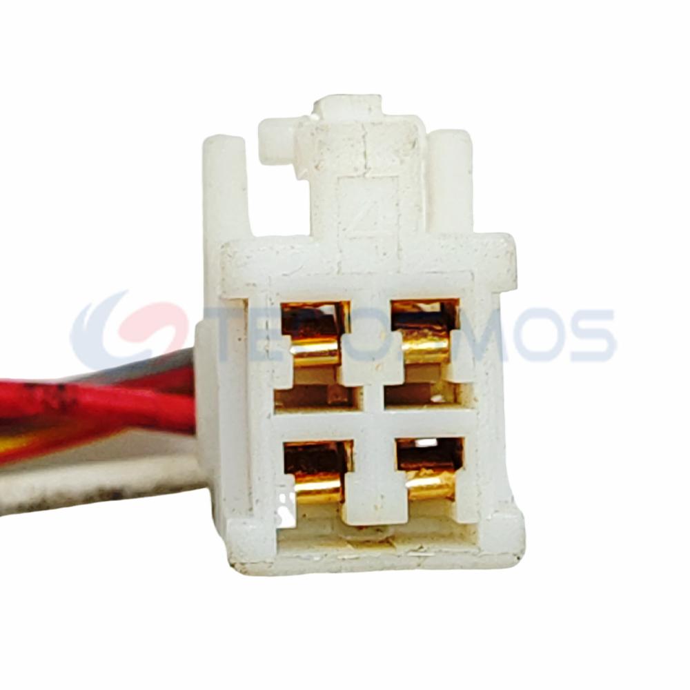 Car Connector For Toyota Ruizhi Camry tail light plug 4pin CT4-0095M