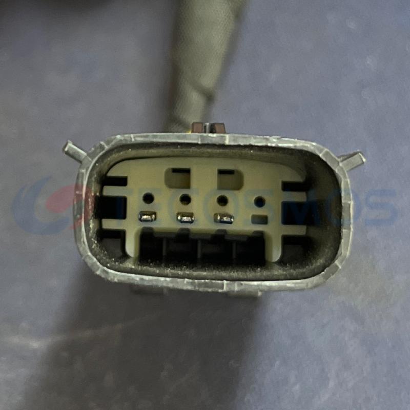 Car Connector For Ford daytime running light 33471-0461 For buick 4pin CT4-0102G