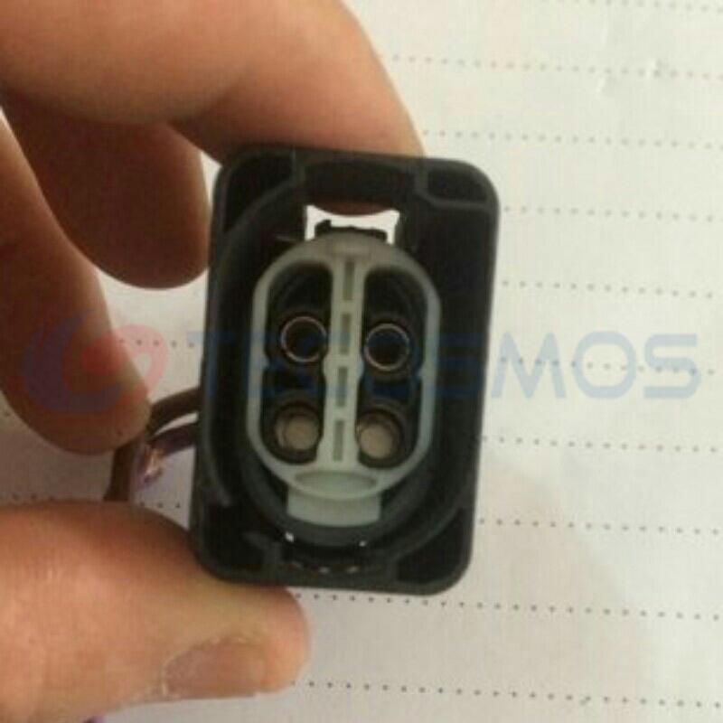 Car Connector For BMW F18 gasoline pump assembly plug 4pin CT4-0119M