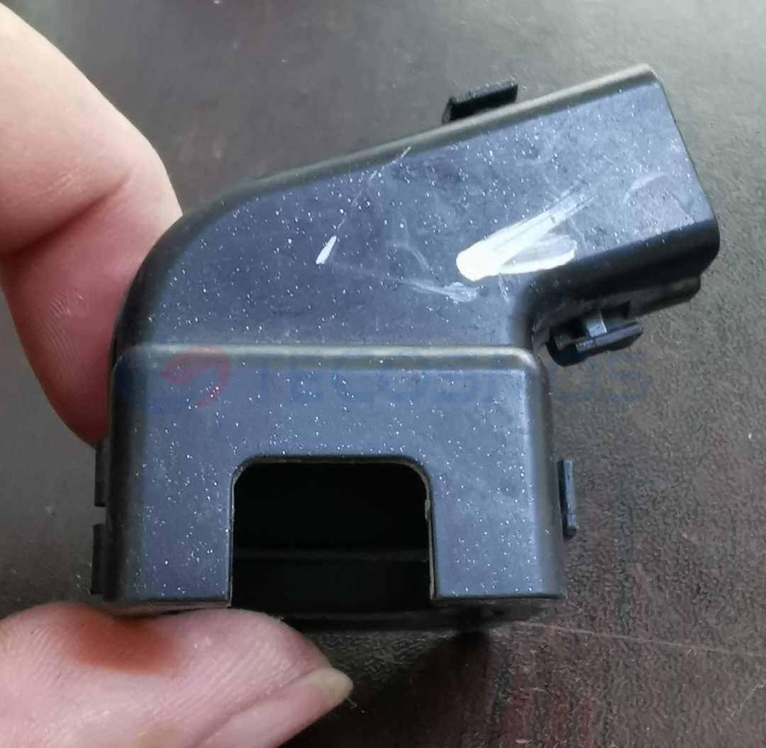 Car Connector For BMW water pump plug rear cover 4pin CT4-0130M-1